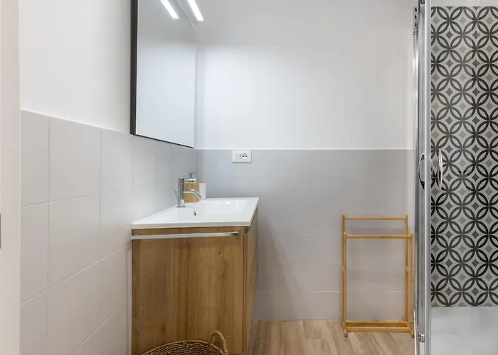Apartamento Guesthost - Two In Centre Of Carloforte!