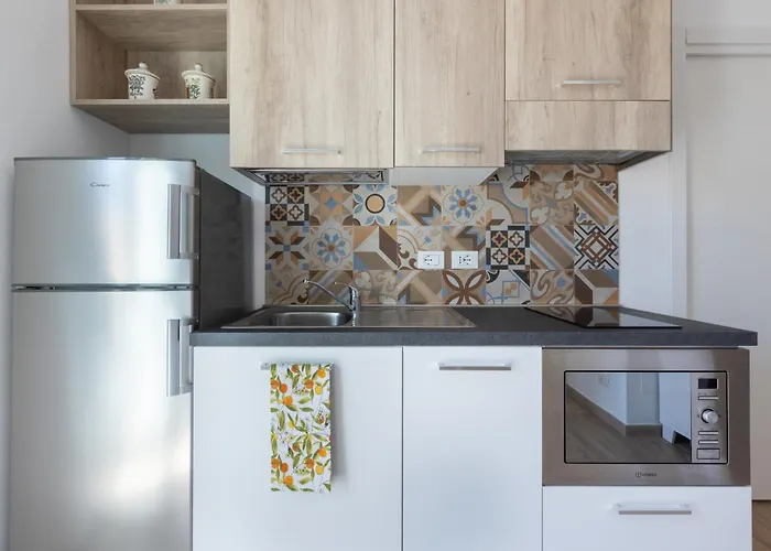 Apartamento Guesthost - Two In Centre Of Carloforte! *